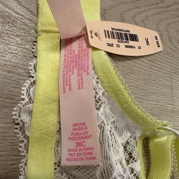NWT Victoria’s Secret Dream Angel’s Push Bra with Rhinestones - Picture 3 of 3